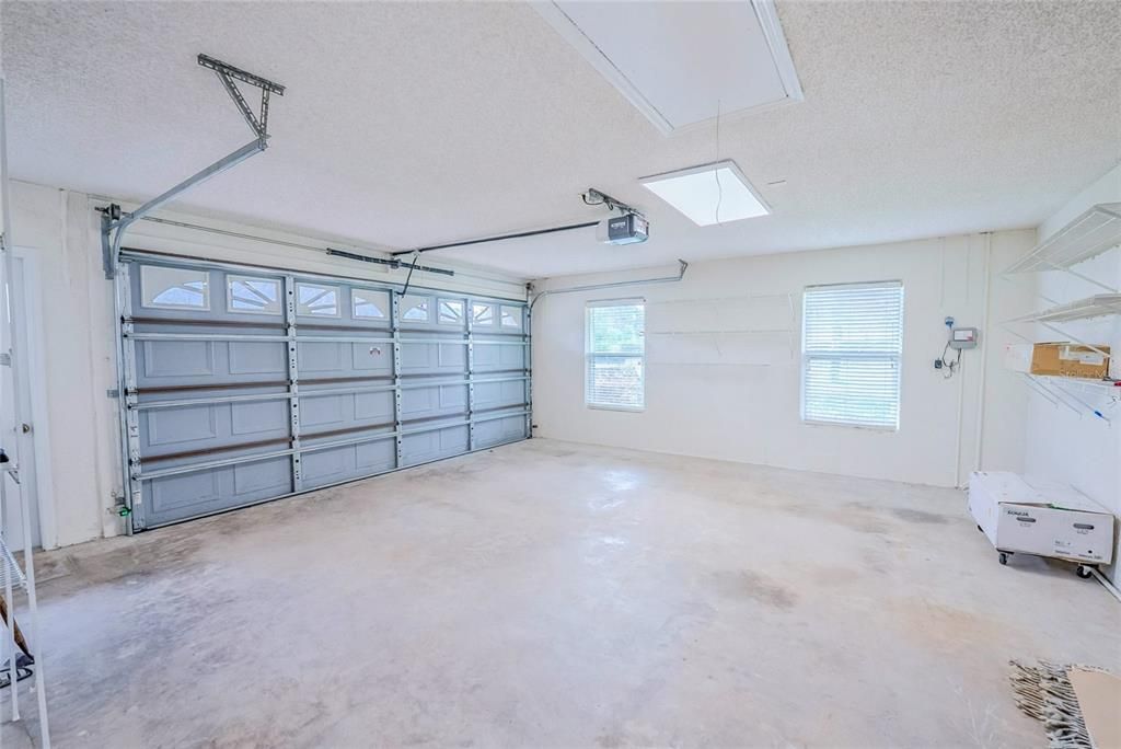 На продажу: $369,900 (3 спален, 2 ванн, 2082 Квадратных фут)