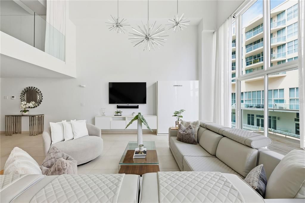 For Sale: $1,300,000 (1 beds, 2 baths, 1700 Square Feet)