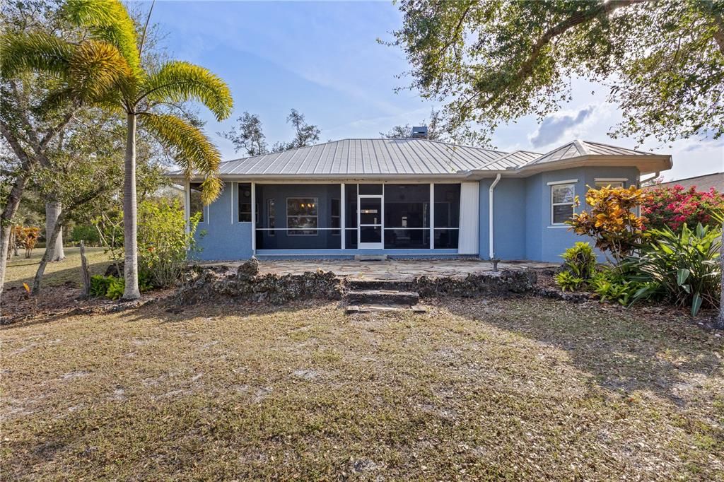 En Venta: $675,000 (4 camas, 3 baños, 2815 Pies cuadrados)