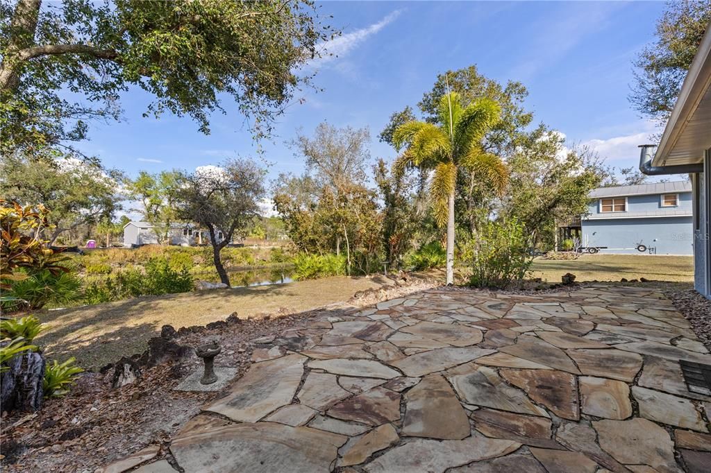 En Venta: $675,000 (4 camas, 3 baños, 2815 Pies cuadrados)