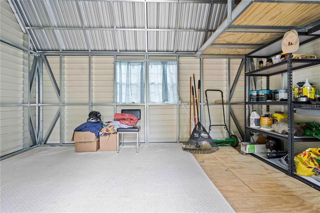 Activo con contrato: $360,000 (4 camas, 2 baños, 1210 Pies cuadrados)