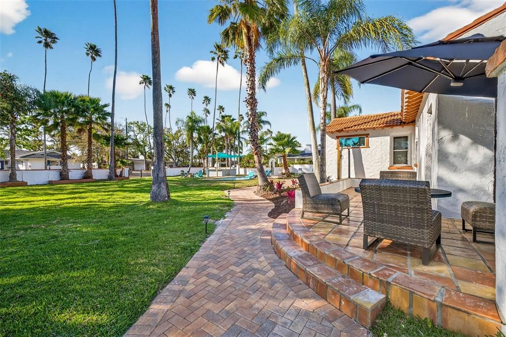 На продажу: $1,699,000 (5 спален, 4 ванн, 3577 Квадратных фут)
