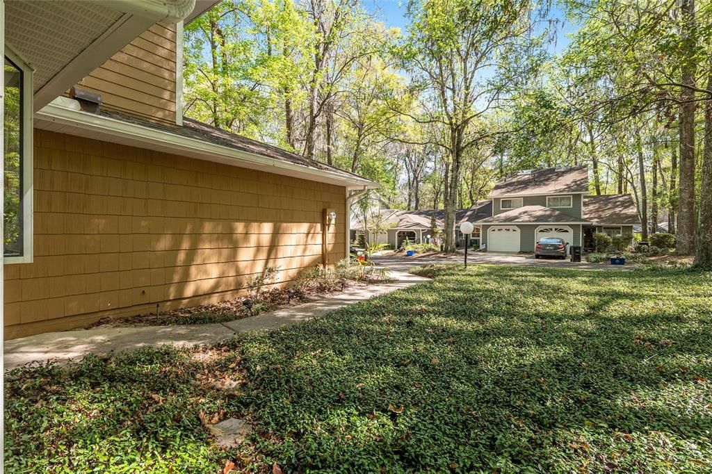 合同活跃: $275,000 (3 贝兹, 2 浴室, 1683 平方英尺)