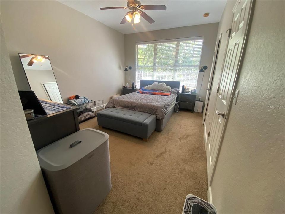 Active With Contract: $1,900 (2 beds, 2 baths, 1450 Square Feet)