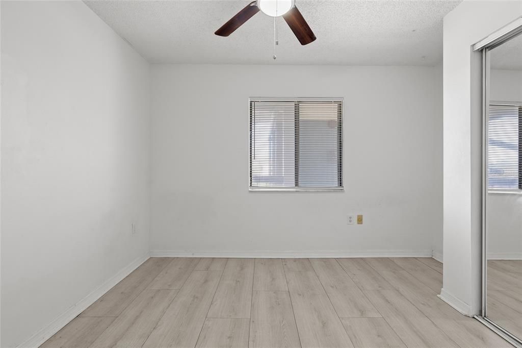 For Sale: $140,000 (3 beds, 2 baths, 1118 Square Feet)