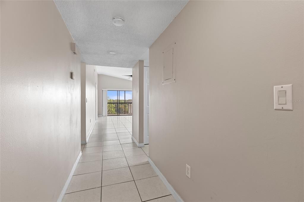 For Sale: $140,000 (3 beds, 2 baths, 1118 Square Feet)