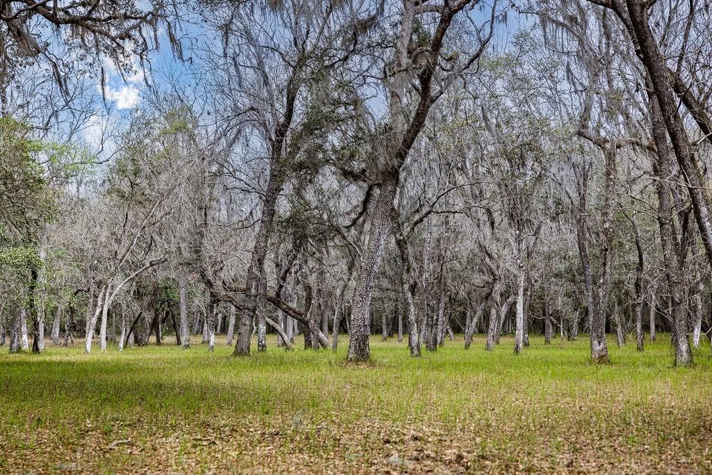 For Sale: $2,693,000 (158.00 acres)