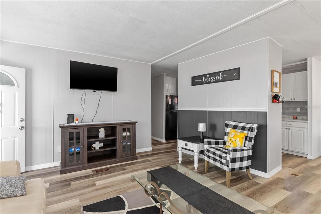 На продажу: $119,777 (2 спален, 2 ванн, 1008 Квадратных фут)