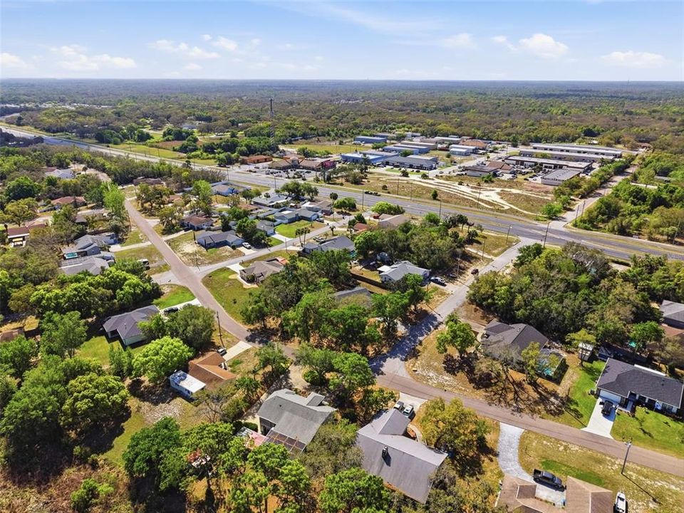 Active With Contract: $279,900 (3 beds, 2 baths, 1492 Square Feet)