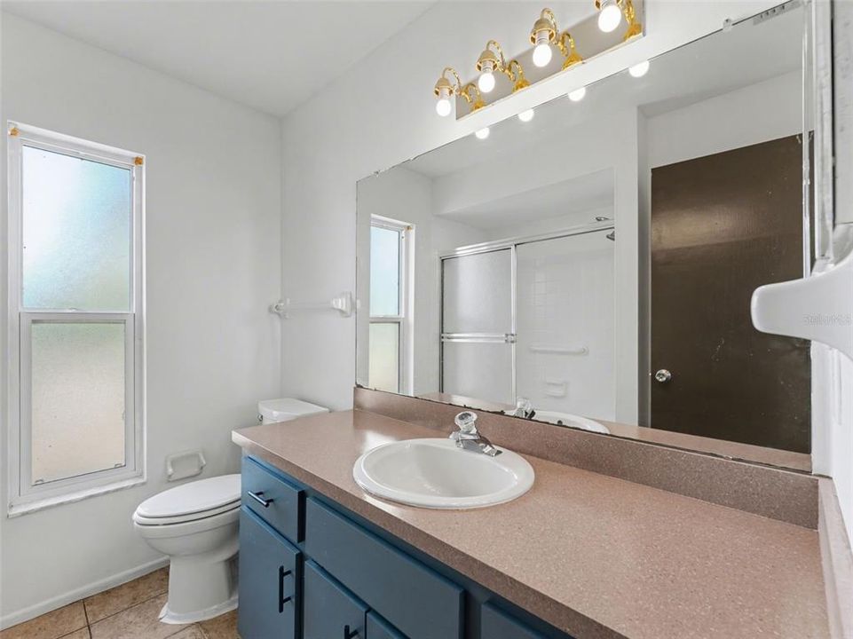Active With Contract: $279,900 (3 beds, 2 baths, 1492 Square Feet)