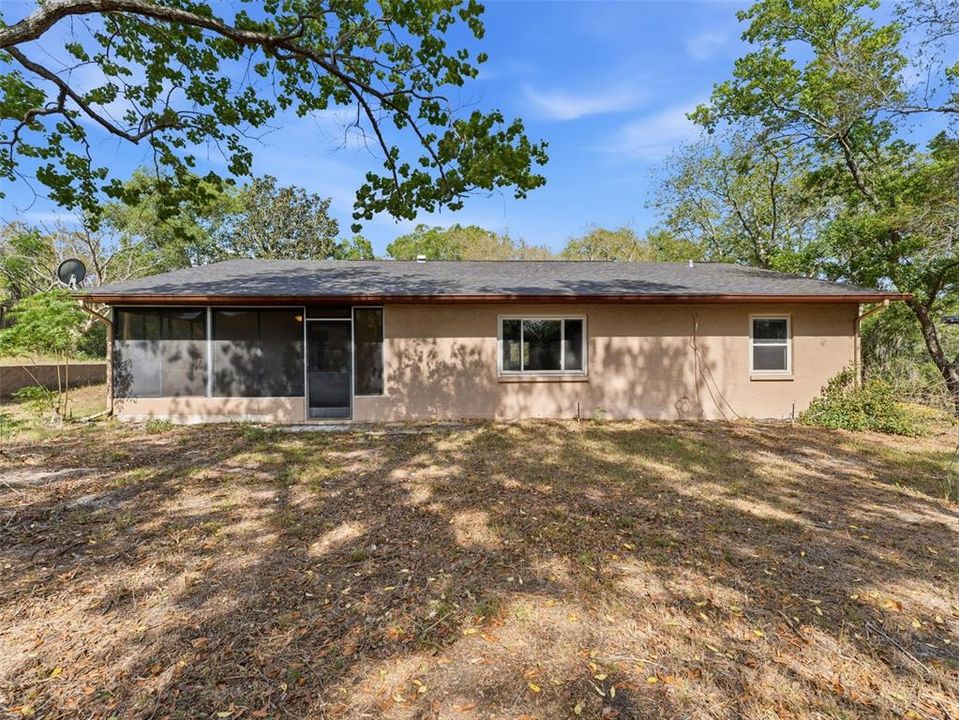 Active With Contract: $279,900 (3 beds, 2 baths, 1492 Square Feet)