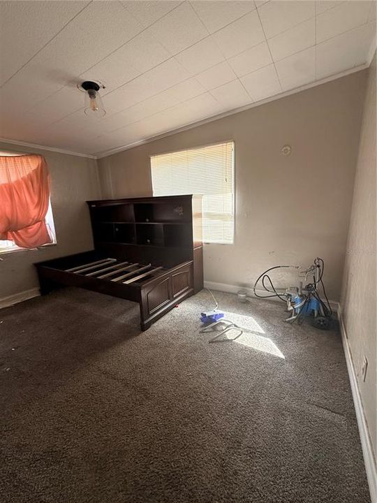 For Sale: $149,900 (3 beds, 2 baths, 1008 Square Feet)