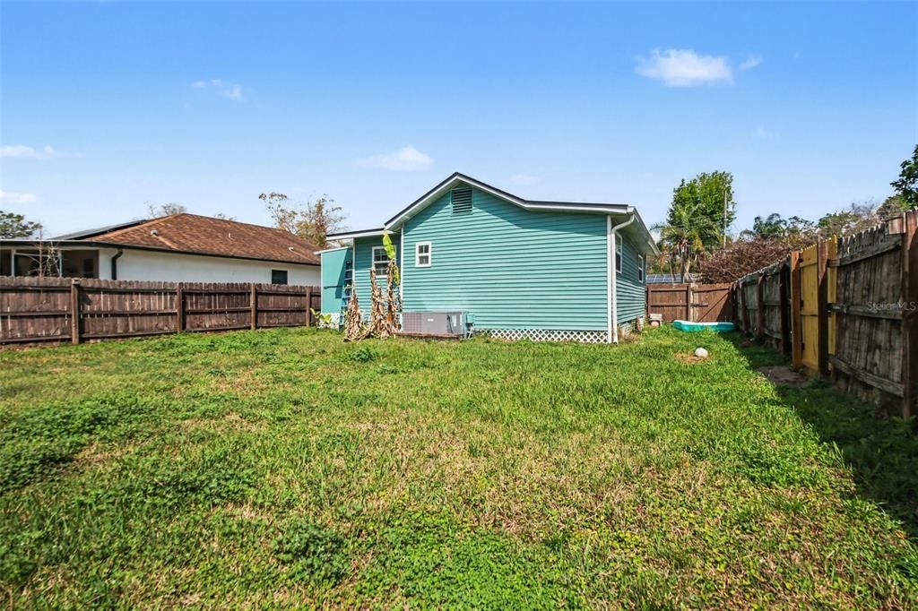 Activo con contrato: $265,000 (2 camas, 1 baños, 970 Pies cuadrados)