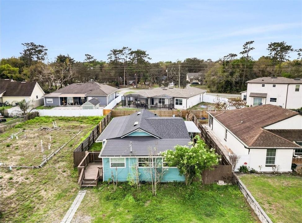 Activo con contrato: $265,000 (2 camas, 1 baños, 970 Pies cuadrados)