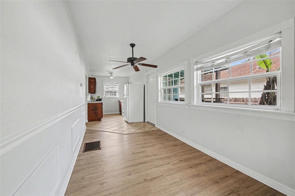 Activo con contrato: $265,000 (2 camas, 1 baños, 970 Pies cuadrados)