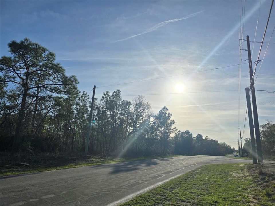 На продажу: $65,000 (0.53 acres)