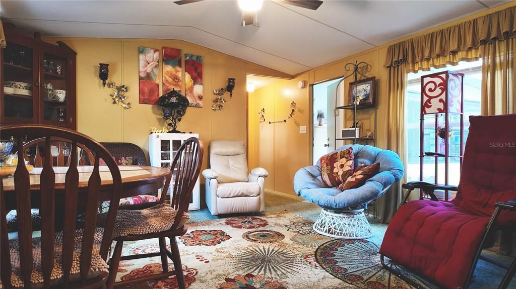 En Venta: $160,000 (2 camas, 2 baños, 784 Pies cuadrados)