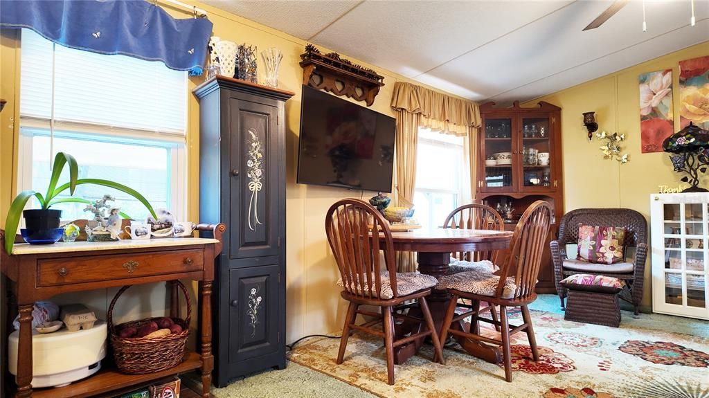 En Venta: $160,000 (2 camas, 2 baños, 784 Pies cuadrados)