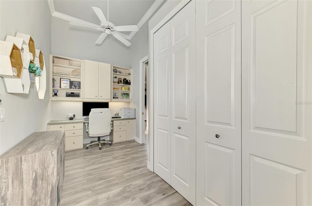 For Sale: $974,999 (3 beds, 2 baths, 2819 Square Feet)
