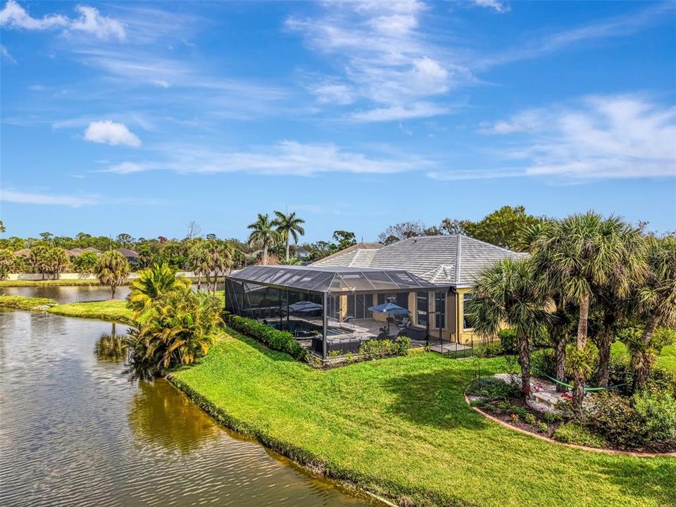 For Sale: $974,999 (3 beds, 2 baths, 2819 Square Feet)