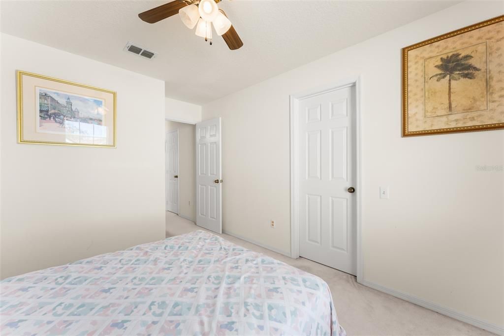 Active With Contract: $399,900 (3 beds, 2 baths, 1712 Square Feet)