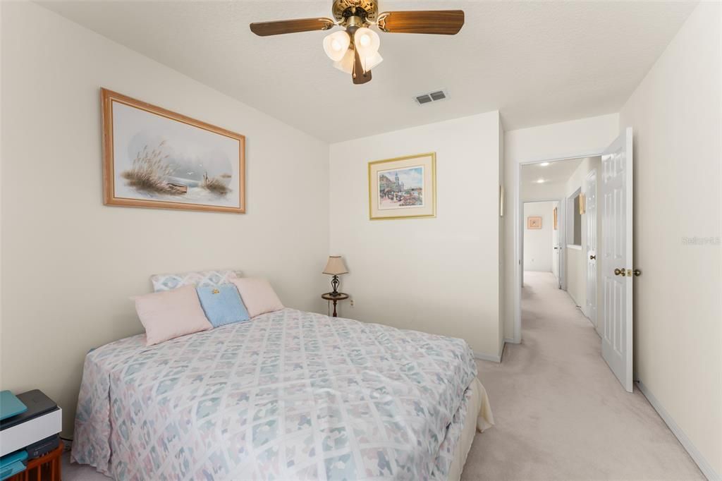Active With Contract: $399,900 (3 beds, 2 baths, 1712 Square Feet)