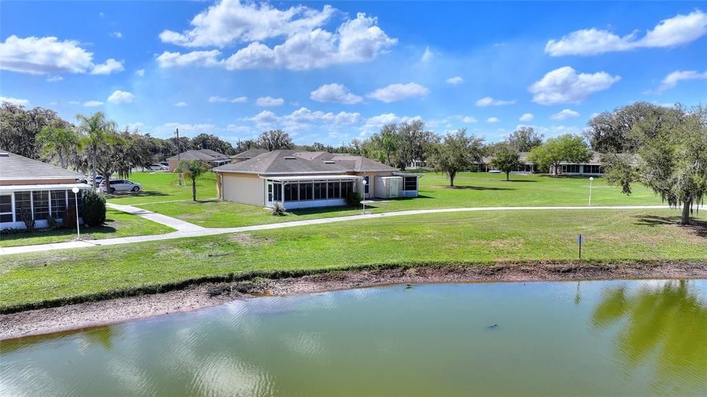 For Sale: $155,000 (1 beds, 1 baths, 648 Square Feet)