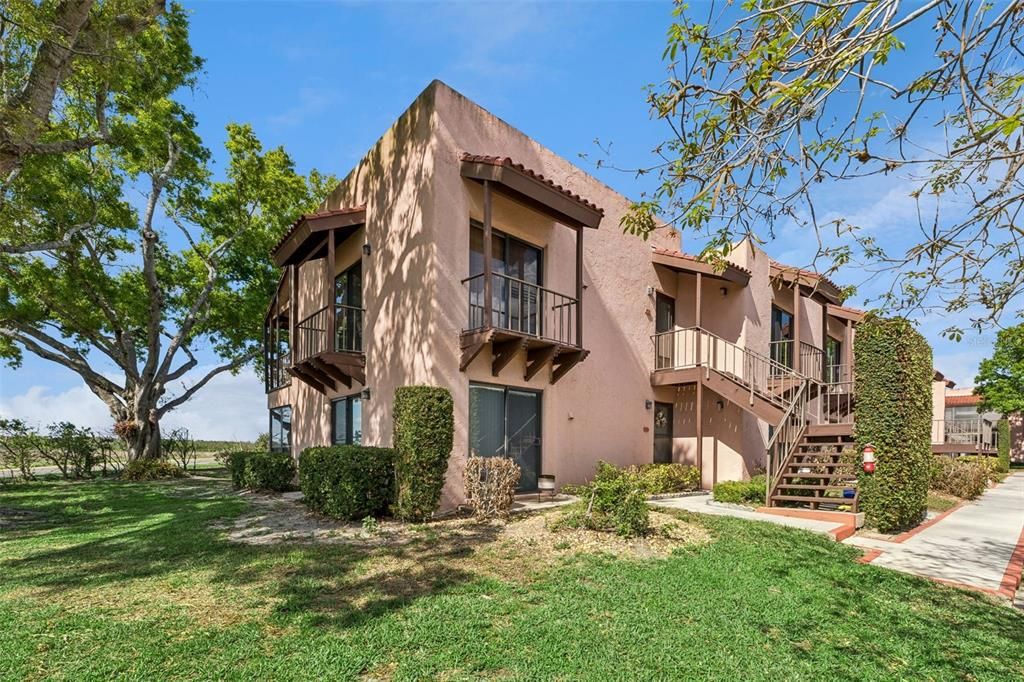 待售: $109,900 (2 贝兹, 2 浴室, 1120 平方英尺)