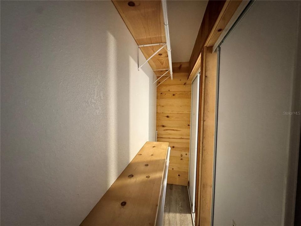 For Rent: $1,500 (1 beds, 1 baths, 1400 Square Feet)