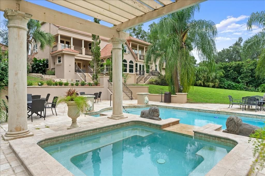 For Sale: $2,650,000 (6 beds, 6 baths, 7315 Square Feet)