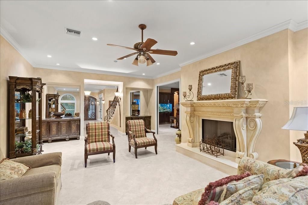 For Sale: $2,650,000 (6 beds, 6 baths, 7315 Square Feet)