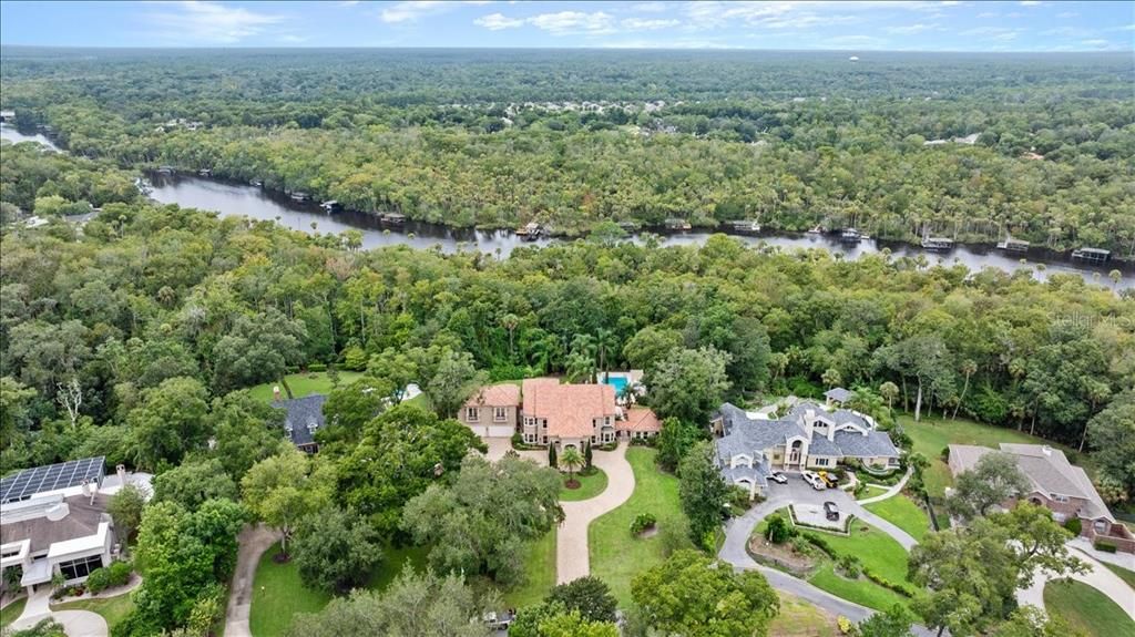 For Sale: $2,650,000 (6 beds, 6 baths, 7315 Square Feet)