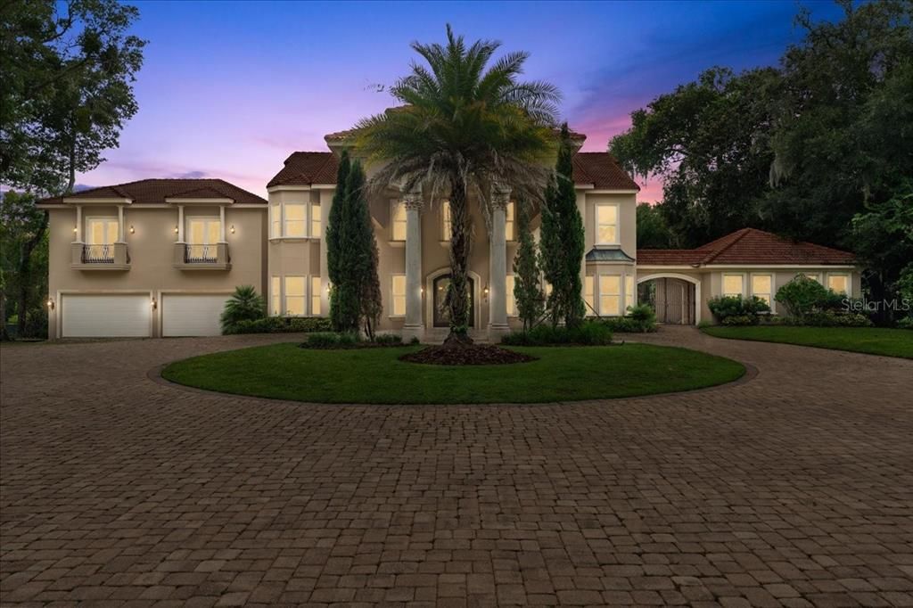For Sale: $2,650,000 (6 beds, 6 baths, 7315 Square Feet)