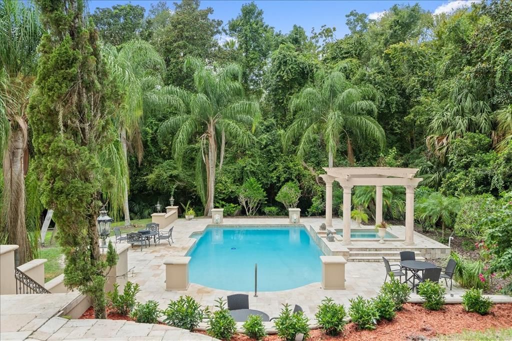For Sale: $2,650,000 (6 beds, 6 baths, 7315 Square Feet)
