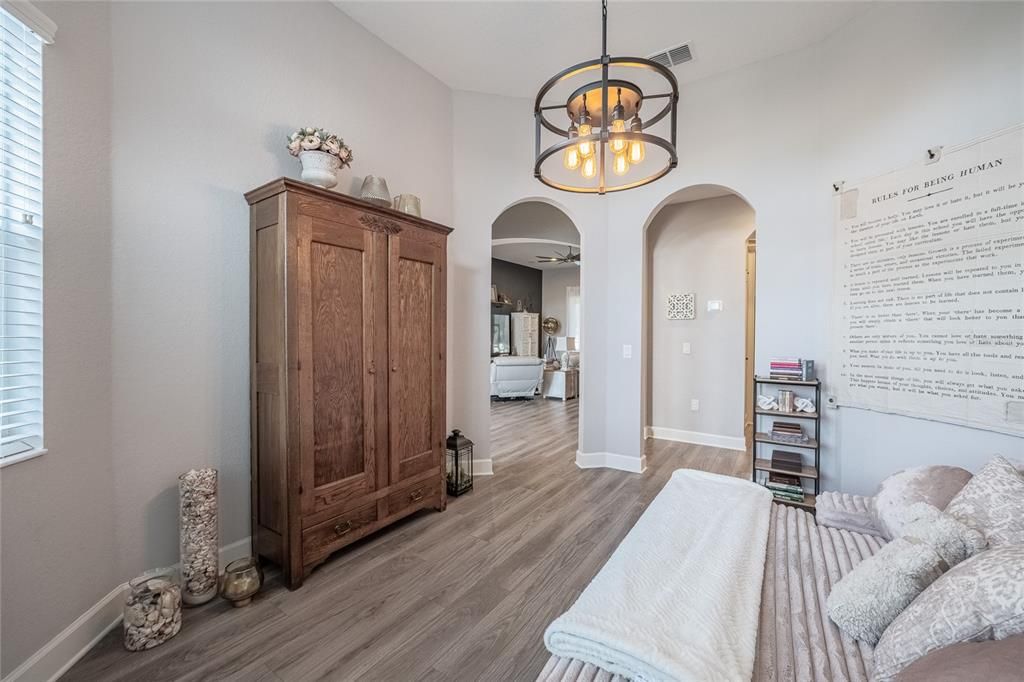 Active With Contract: $749,999 (4 beds, 3 baths, 3013 Square Feet)