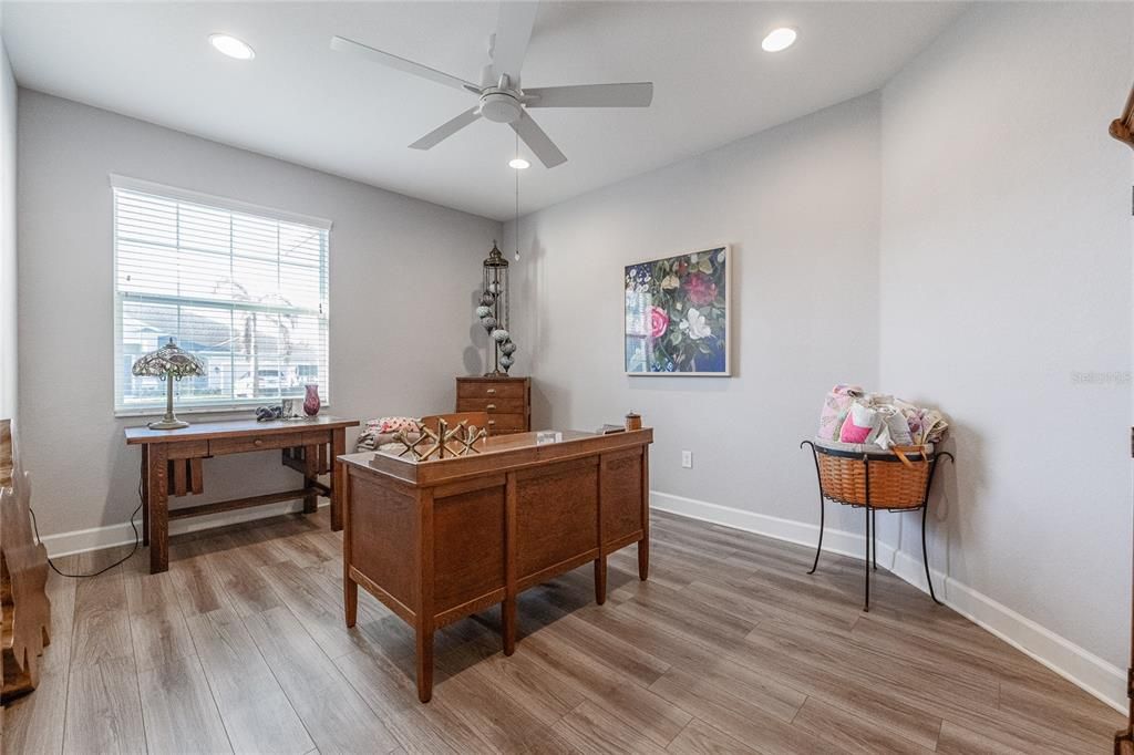 Active With Contract: $749,999 (4 beds, 3 baths, 3013 Square Feet)