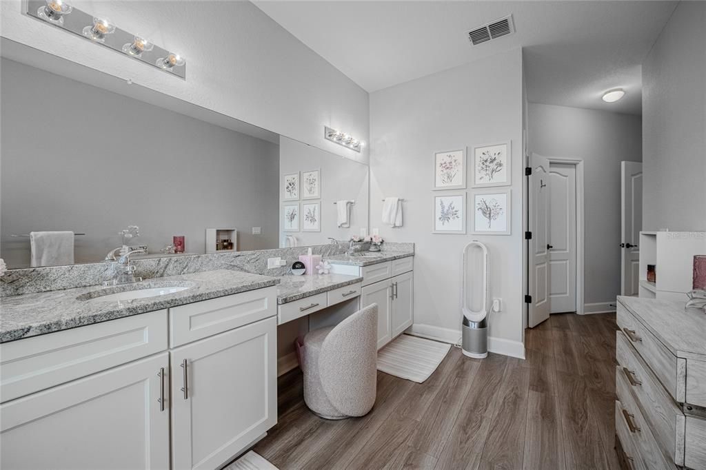Active With Contract: $749,999 (4 beds, 3 baths, 3013 Square Feet)