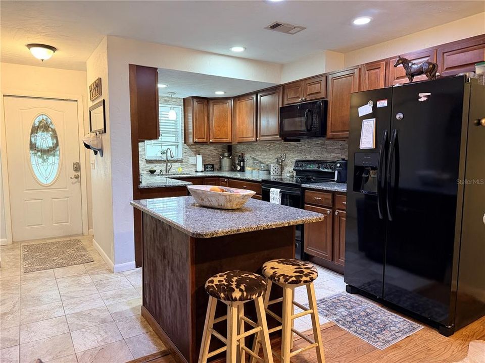 En Venta: $160,000 (3 camas, 2 baños, 1290 Pies cuadrados)