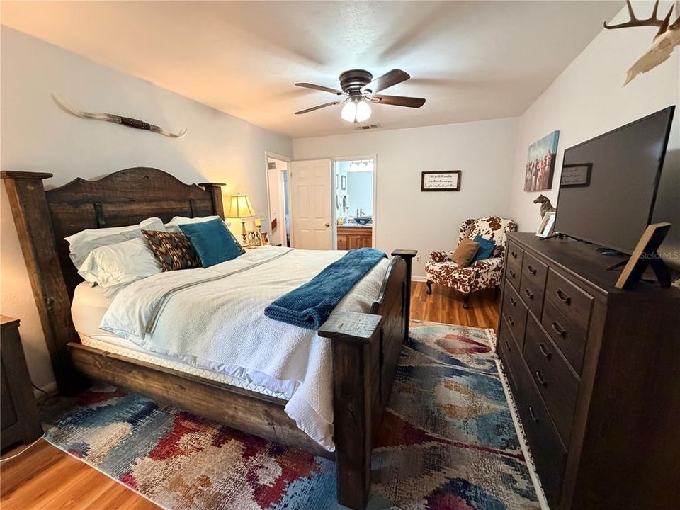 En Venta: $160,000 (3 camas, 2 baños, 1290 Pies cuadrados)