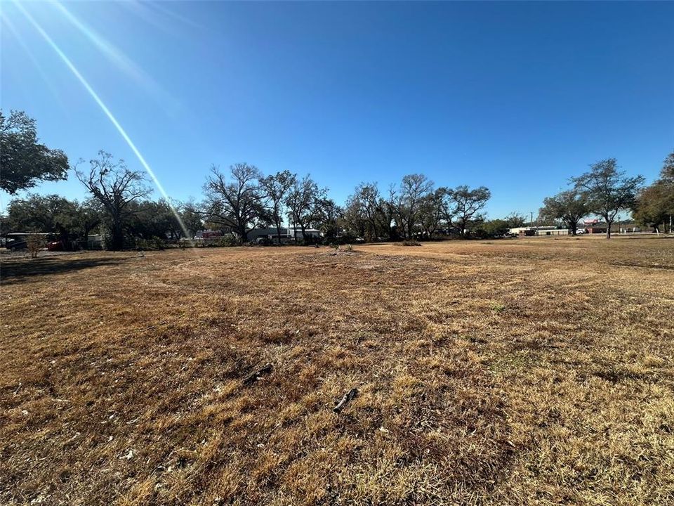 На продажу: $2,500,000 (2.13 acres)