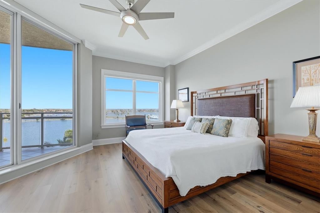 For Sale: $689,000 (2 beds, 2 baths, 2051 Square Feet)