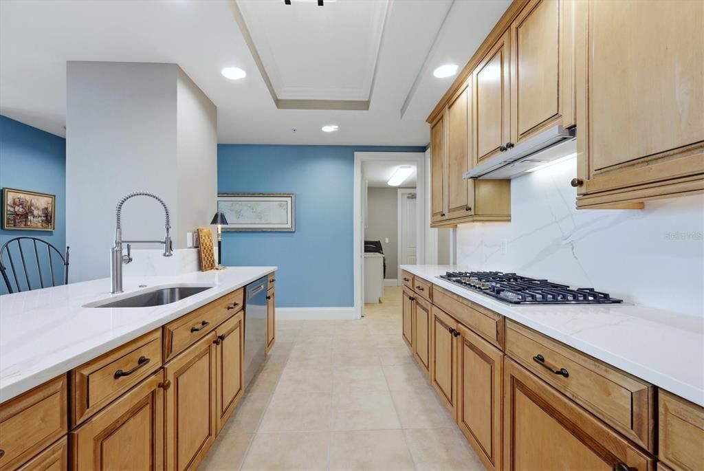 For Sale: $689,000 (2 beds, 2 baths, 2051 Square Feet)