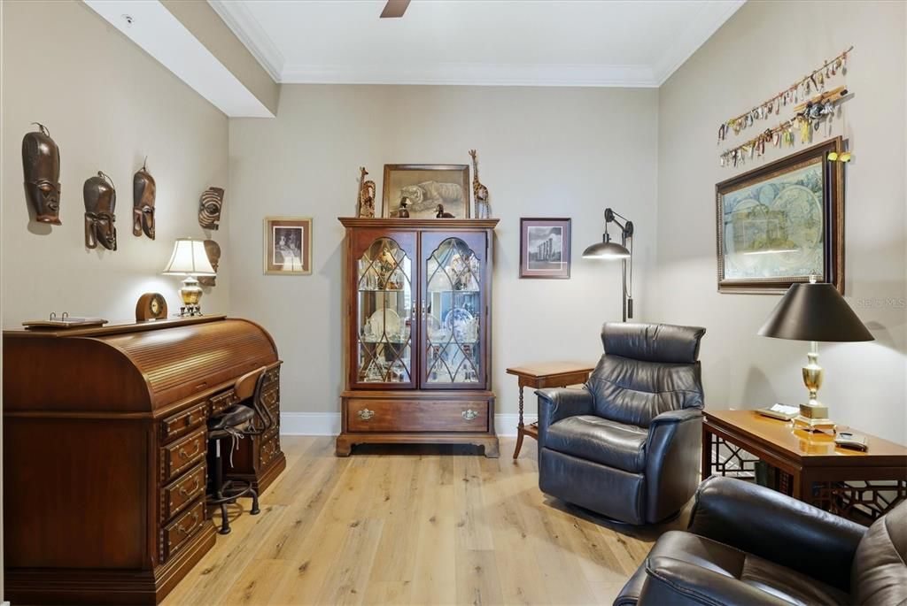 For Sale: $689,000 (2 beds, 2 baths, 2051 Square Feet)