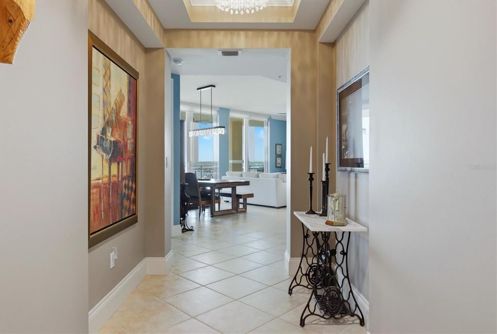 For Sale: $689,000 (2 beds, 2 baths, 2051 Square Feet)