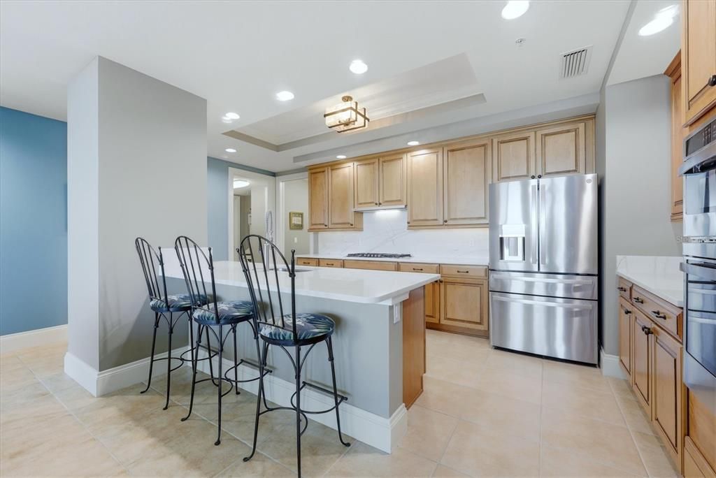 For Sale: $689,000 (2 beds, 2 baths, 2051 Square Feet)