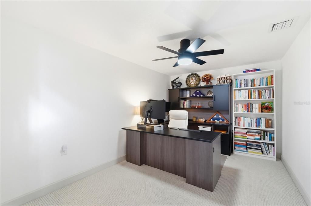 En Venta: $799,000 (4 camas, 3 baños, 3757 Pies cuadrados)