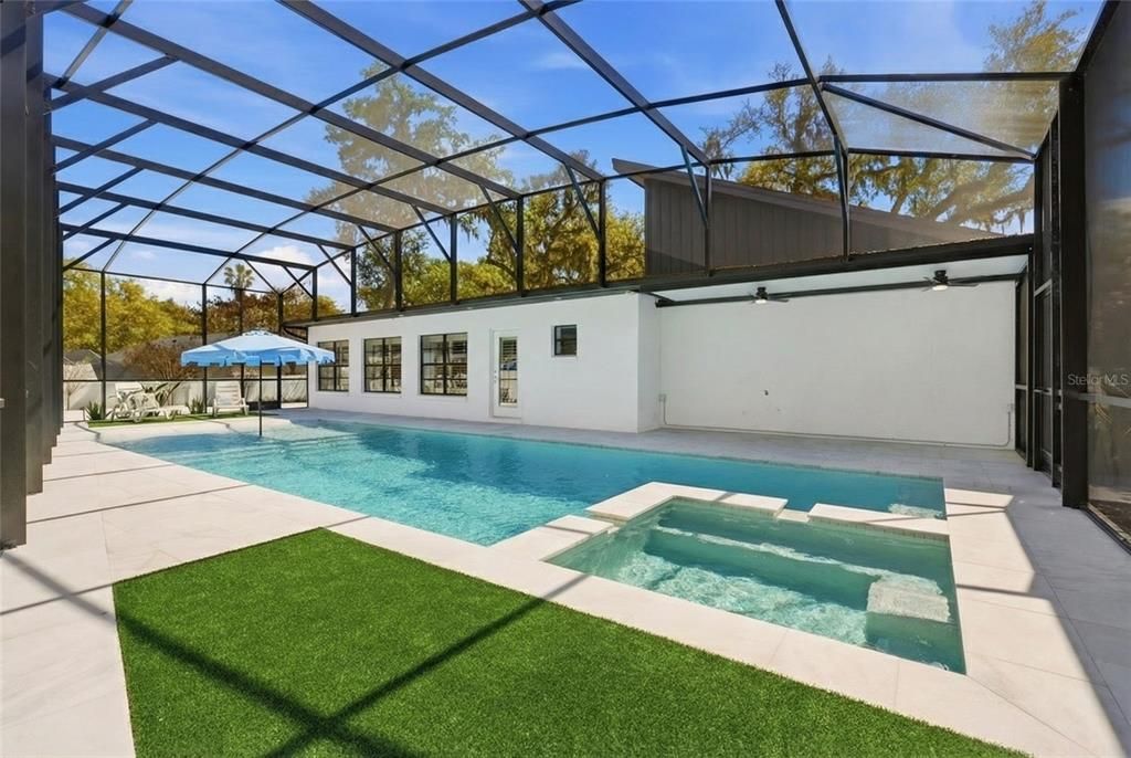 En Venta: $799,000 (4 camas, 3 baños, 3757 Pies cuadrados)