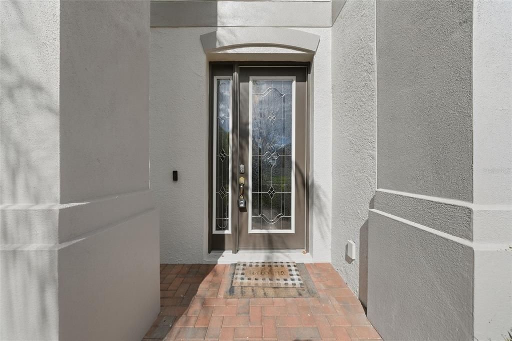 Activo con contrato: $699,000 (5 camas, 4 baños, 4953 Pies cuadrados)