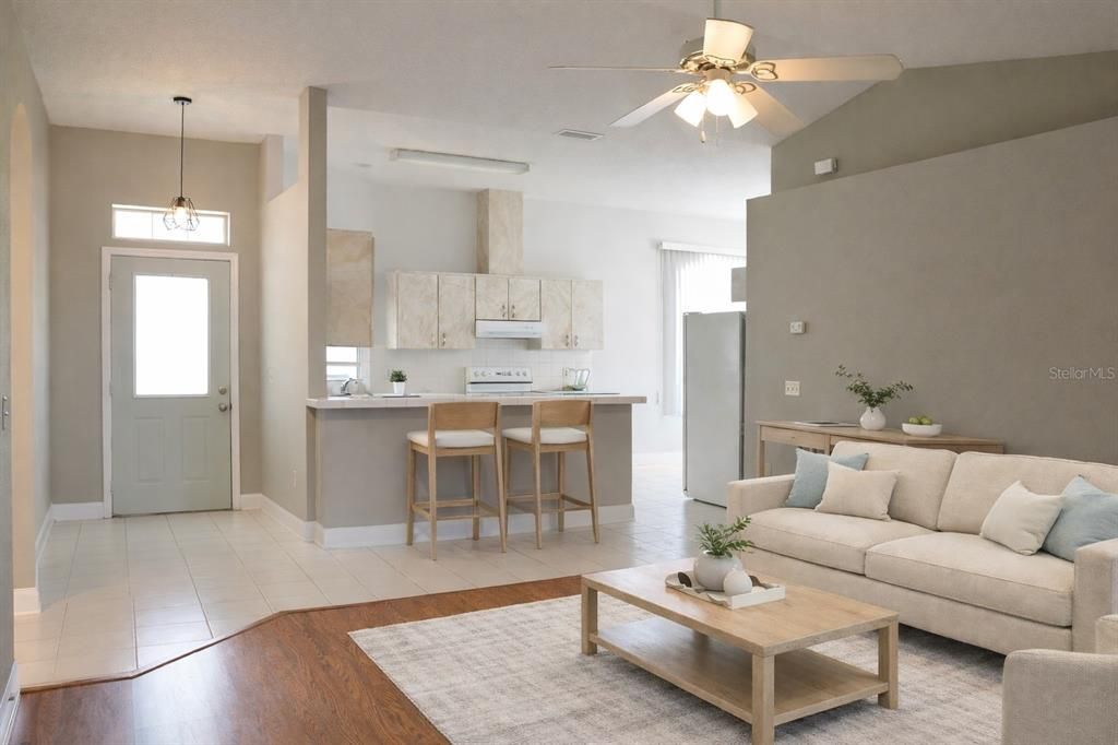 Под контрактом: $269,900 (4 спален, 2 ванн, 1588 Квадратных фут)