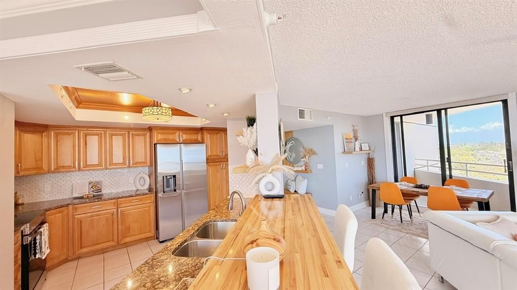 En Venta: $600,000 (2 camas, 2 baños, 1476 Pies cuadrados)